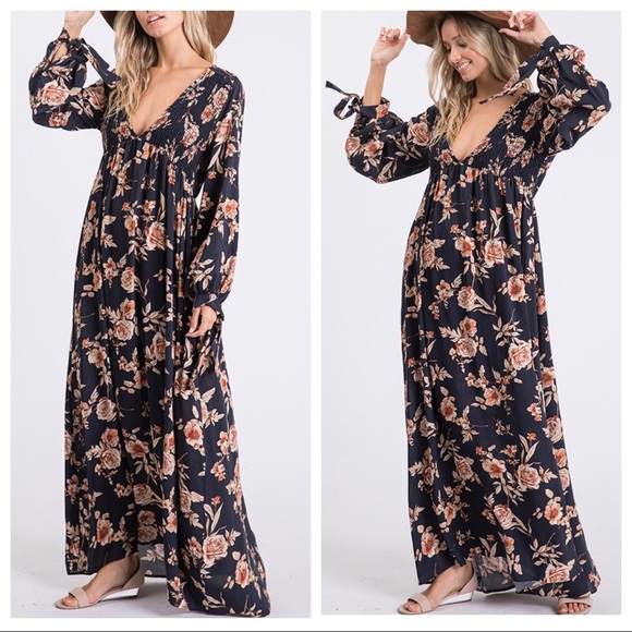 ✨LAST ONE ✨Boho Chic Floral Maxi Dress - Picture 6 of 6